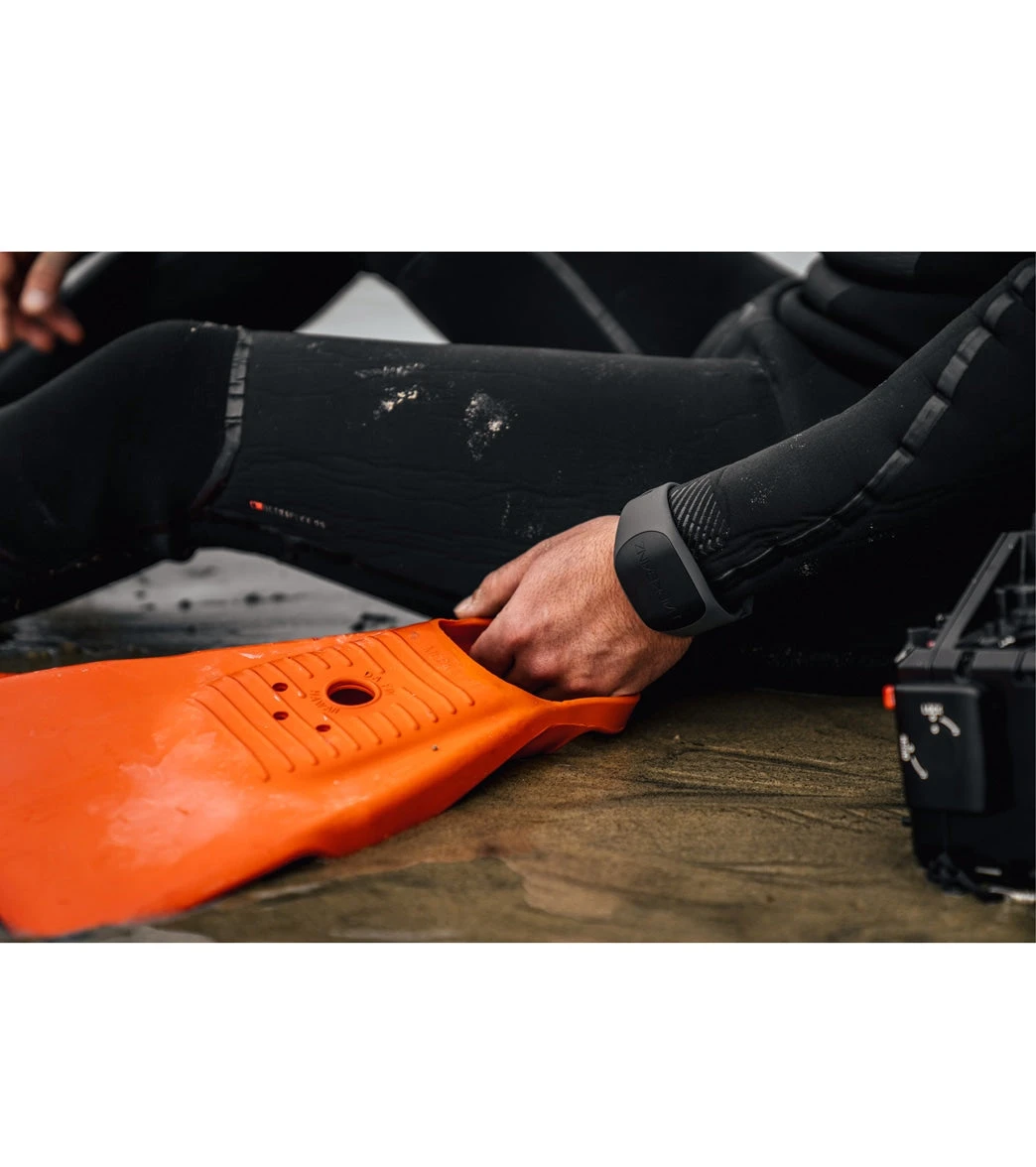 Shark Deterrent Band (Ver 2) 8 Shark Deterrent Band (Ver 2) - Image 8